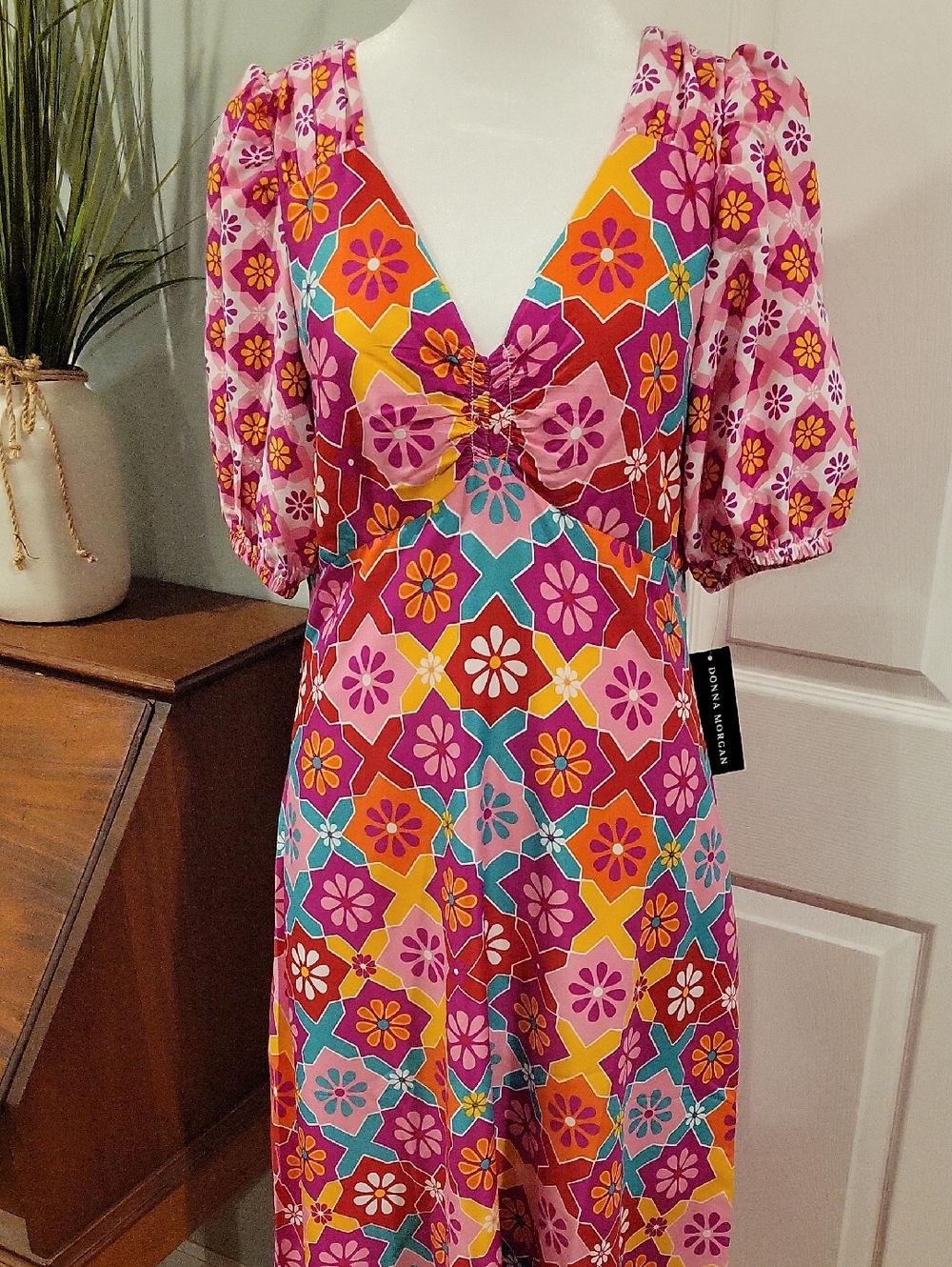 Donna Morgan Multicolor Floral Geo Midi Dress in Pink, Orange, Teal & Purple - Picture 3 of 14